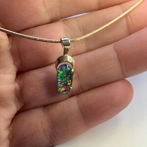 10kt Omega Chain with a 9kt Vintage Opal Doublet Pendant🥰 Stunning